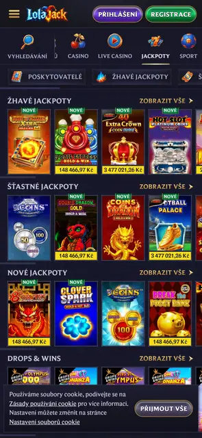 Sekce jackpotů s aktuálními částkami na webu Lolajack